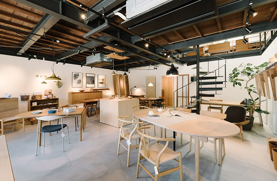 家具と生活雑貨のお店 TRUSS FACTORY